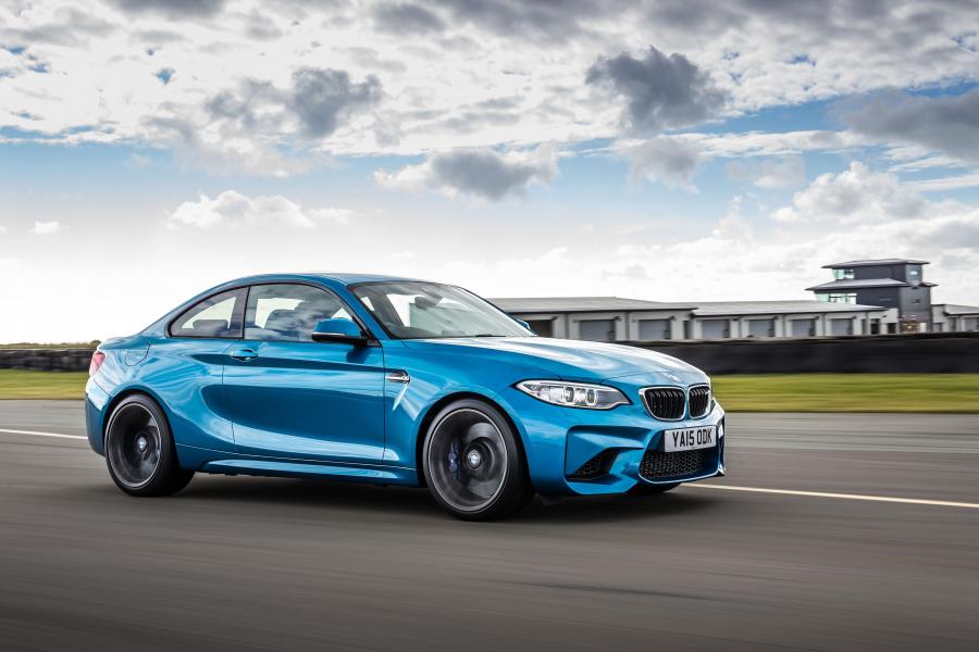  BMW M2 Coupe 2016 года  (UK) (фото 18 из 40)